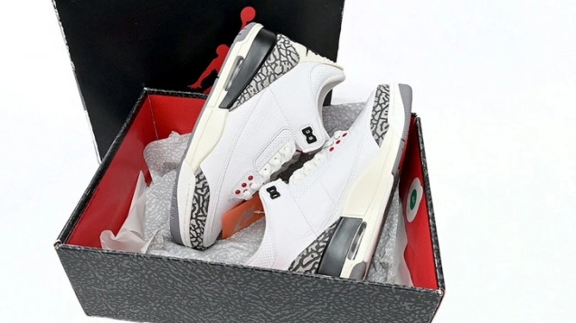 Retro Cement Reimagined Jordan White 3 DN3707-100 1004